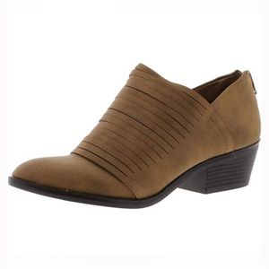 American Rag Women's Hallie Closed Toe Ankle Fashion Boots Tan Size 8M